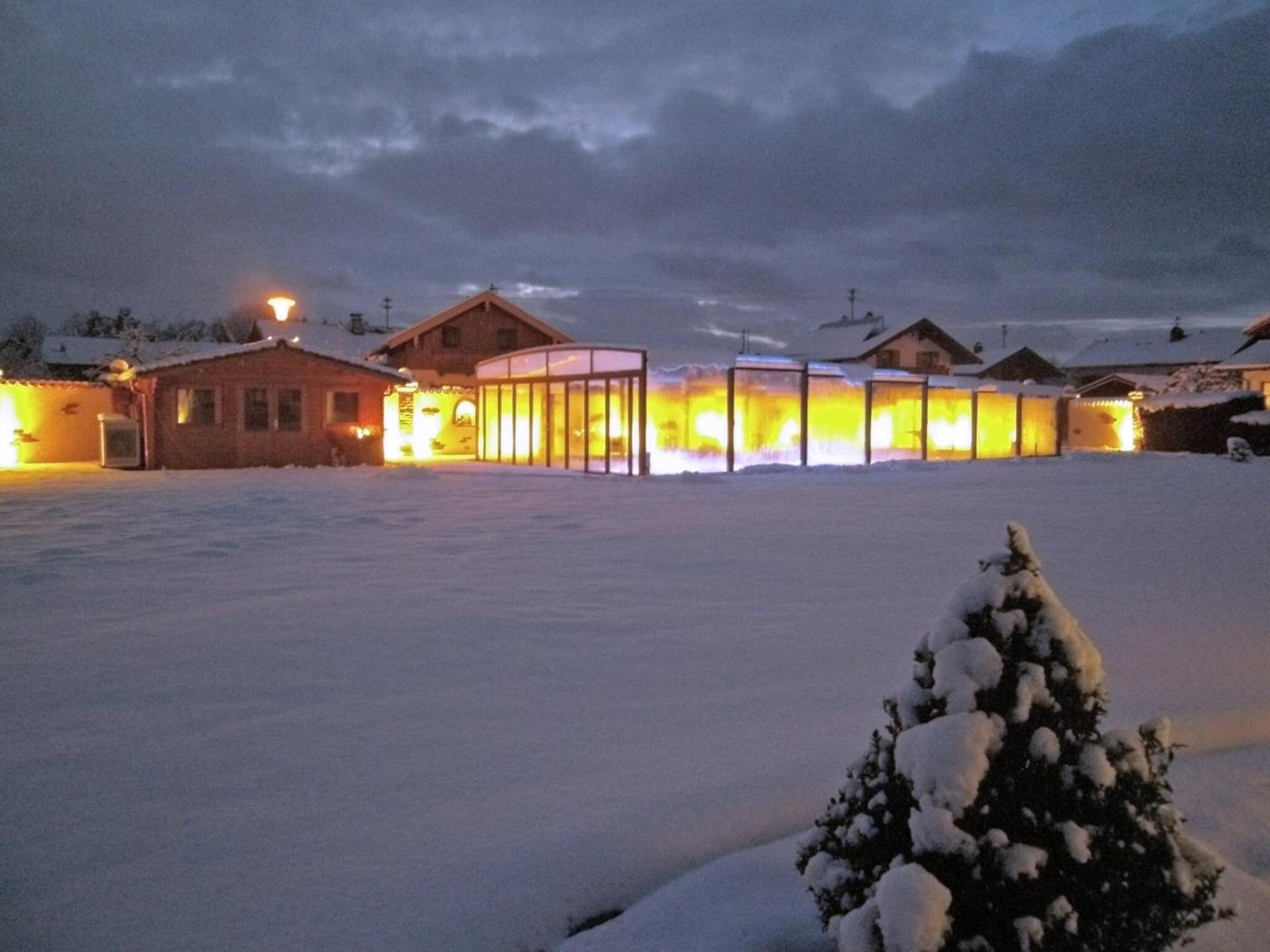 Alluring Holiday Home In Ubersee With Whirlpool Zewnętrze zdjęcie