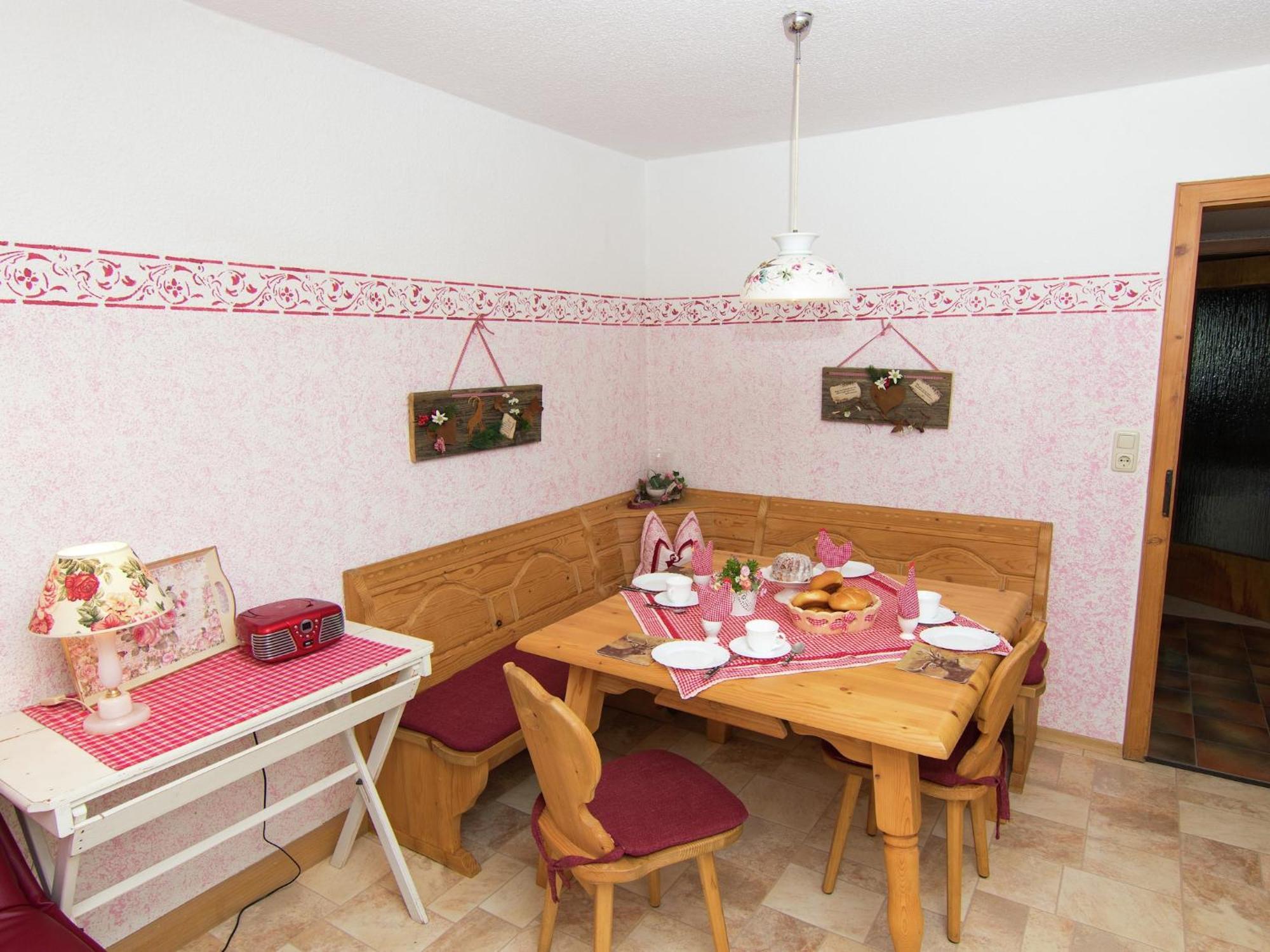 Alluring Holiday Home In Ubersee With Whirlpool Zewnętrze zdjęcie