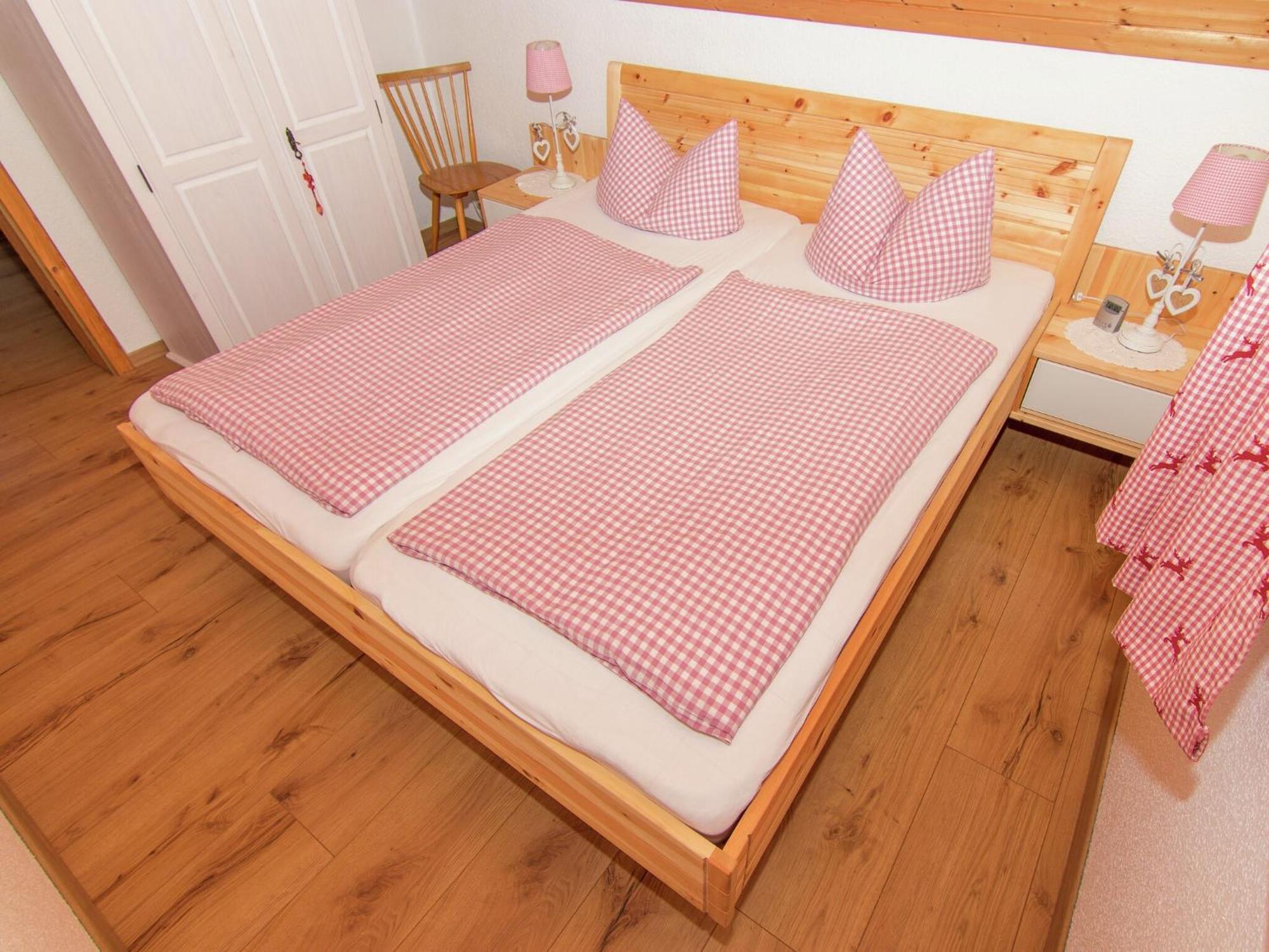 Alluring Holiday Home In Ubersee With Whirlpool Zewnętrze zdjęcie