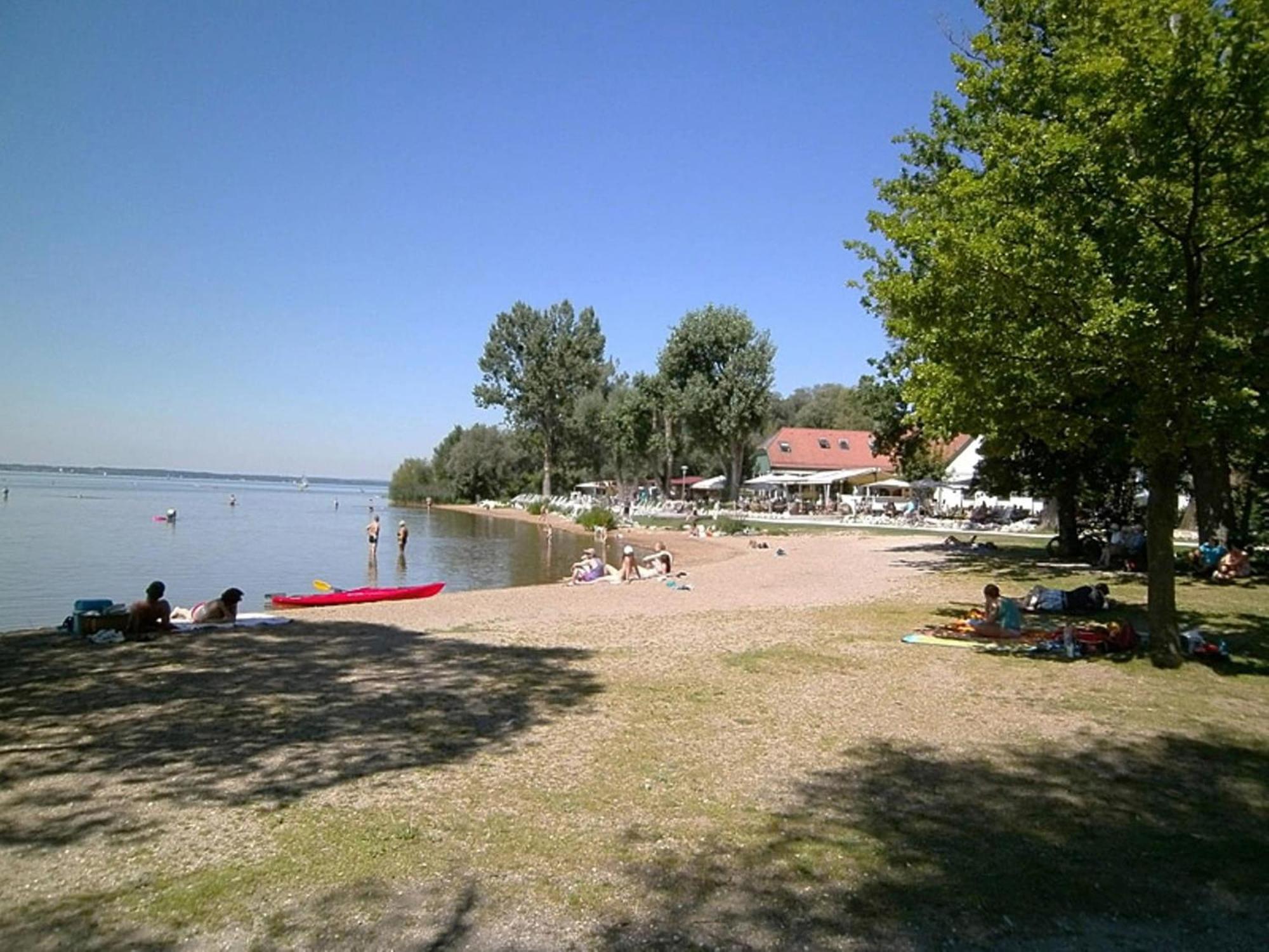 Alluring Holiday Home In Ubersee With Whirlpool Zewnętrze zdjęcie