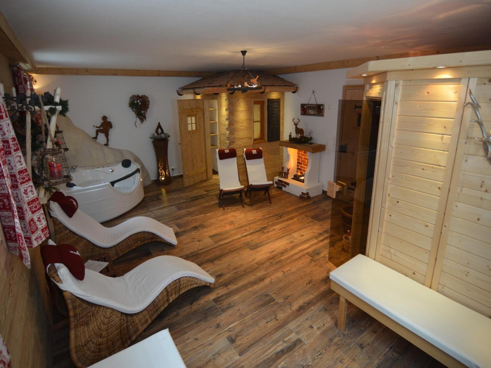 Alluring Holiday Home In Ubersee With Whirlpool Zewnętrze zdjęcie