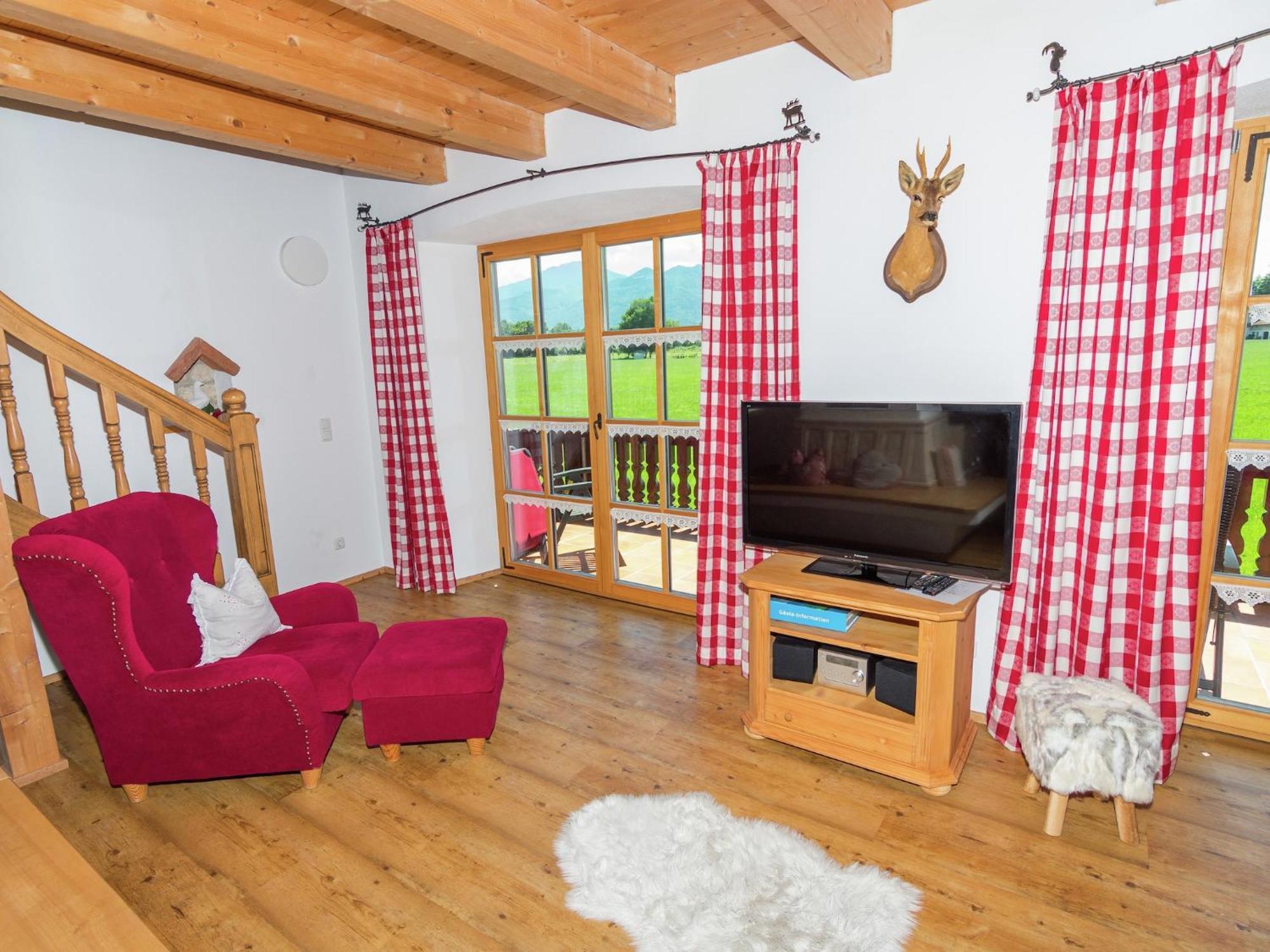 Alluring Holiday Home In Ubersee With Whirlpool Zewnętrze zdjęcie
