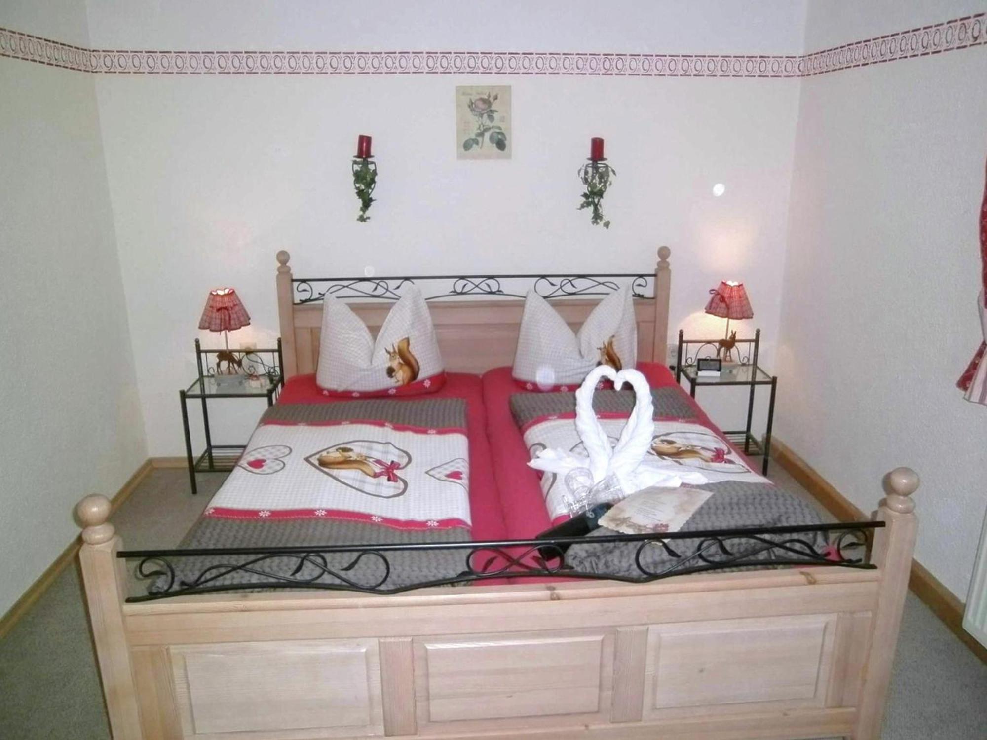Alluring Holiday Home In Ubersee With Whirlpool Zewnętrze zdjęcie