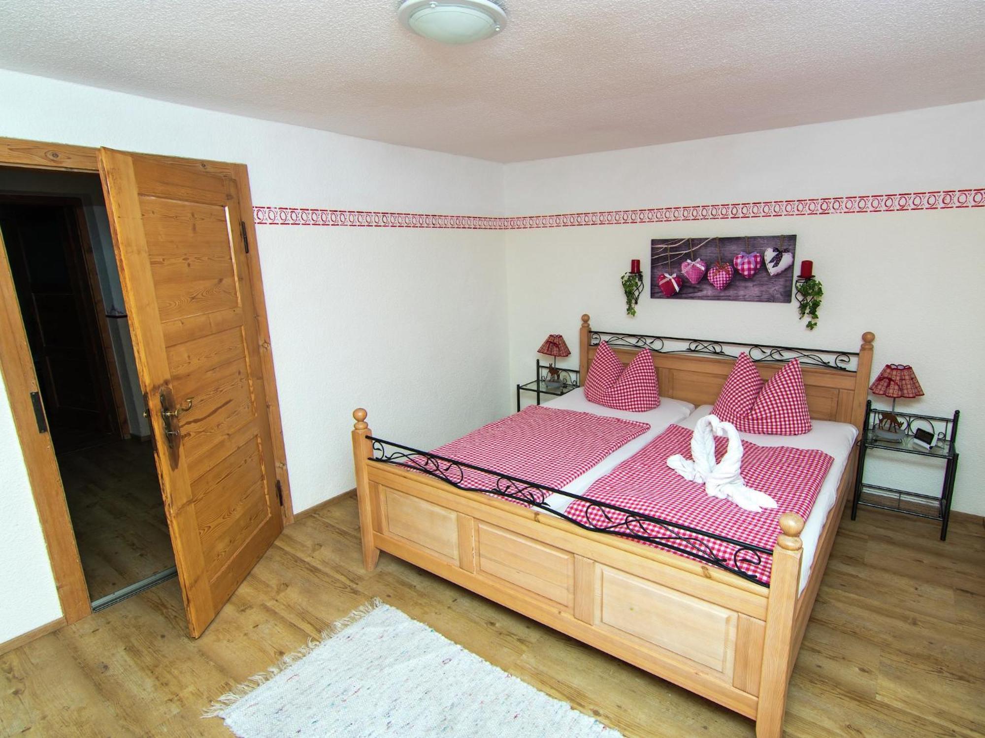 Alluring Holiday Home In Ubersee With Whirlpool Zewnętrze zdjęcie