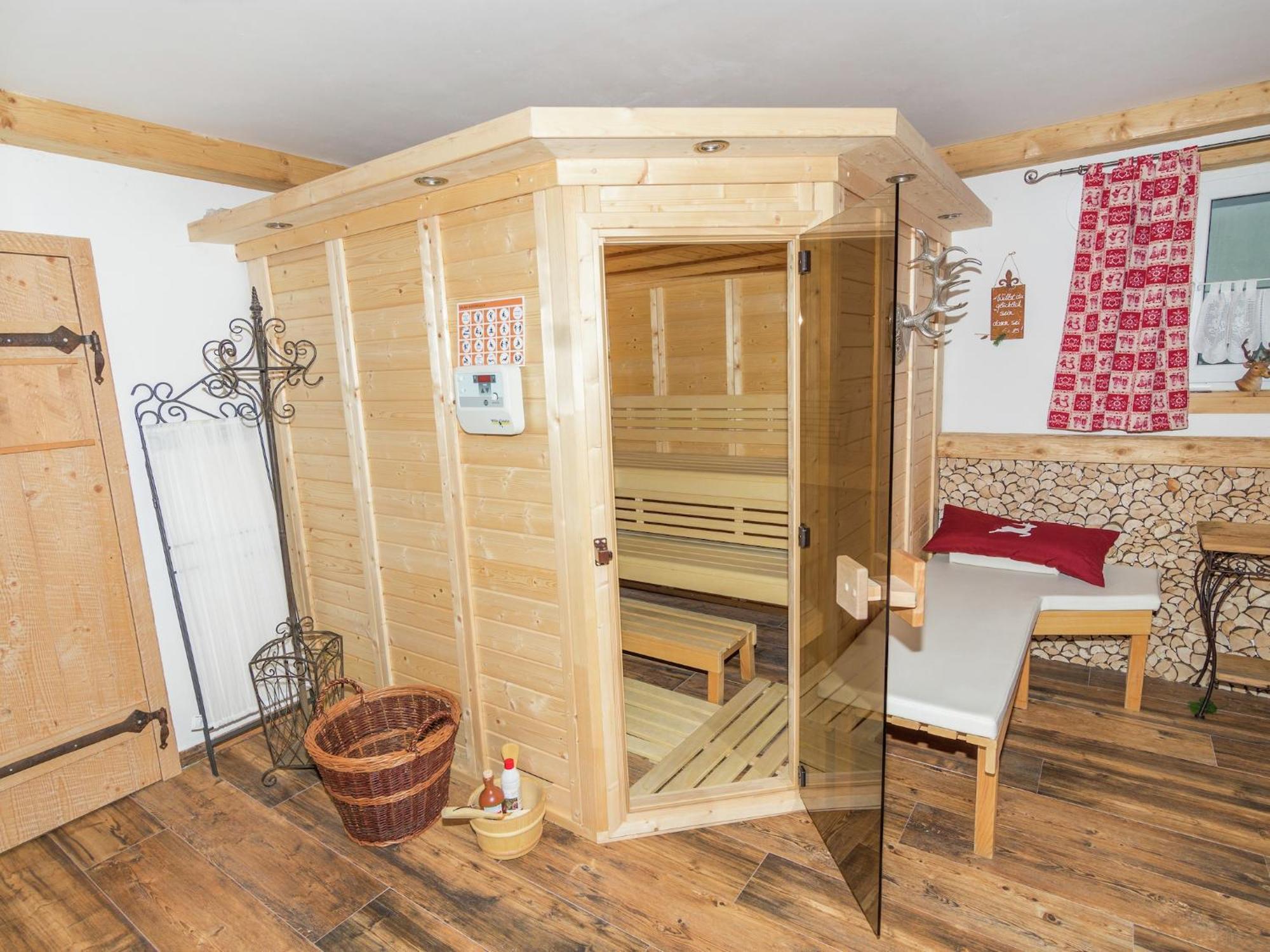 Alluring Holiday Home In Ubersee With Whirlpool Zewnętrze zdjęcie